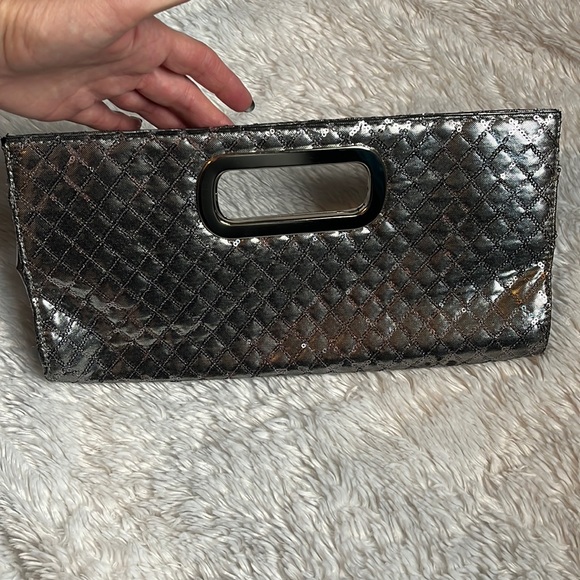Vintage Silver Sequin Clutch - Picture 2 of 6
